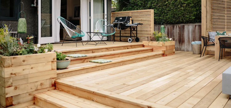 Cedar Decking Suppliers in Malibu, CA