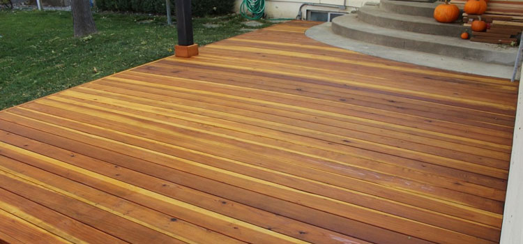 Smooth Redwood Decking in Malibu, CA